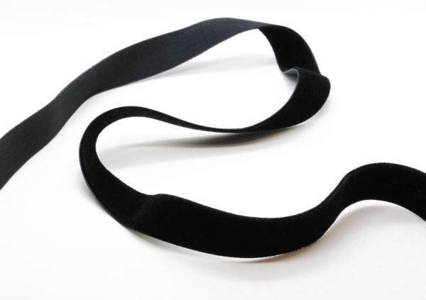 Samtband 15mm schwarz
